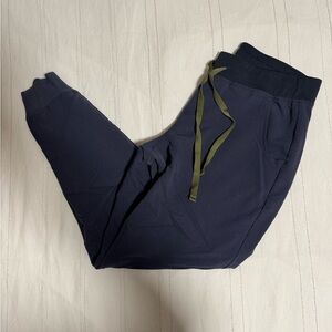 Figs Quiet Navy Zamora